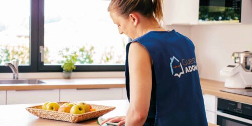 gestion-locative-conciergerie-aribnb-internalisation-menage GUEST ADOM recrute ses saisonniers - assistant menager