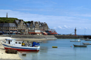 Cancale, port de la Houle, bretagne, cote d'emeraude, saint-malo, baie du mont saint-michel, huitre