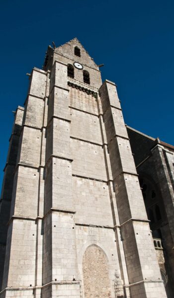 tour penchée Étampes